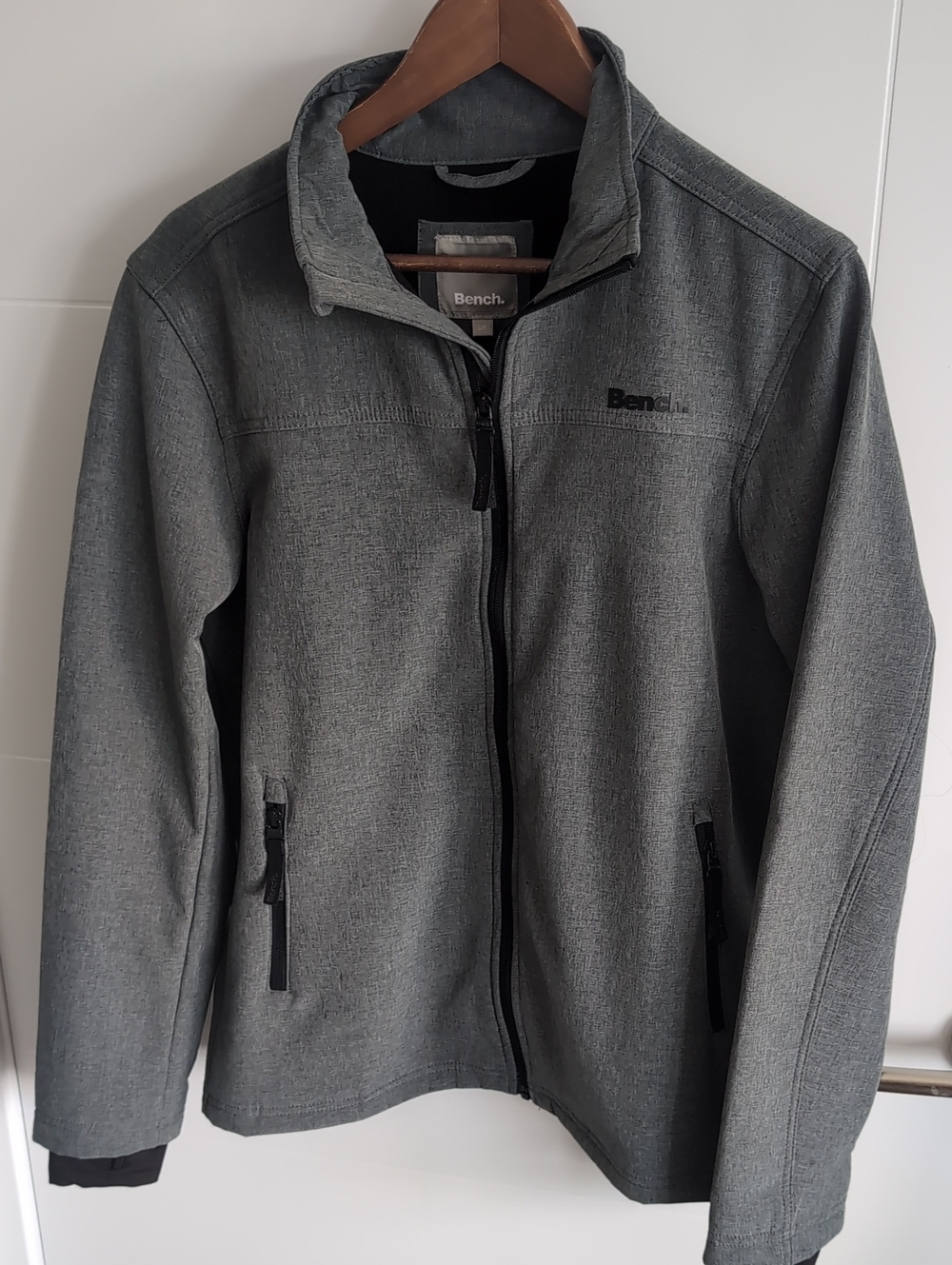 Bench Men's Grey Fleece-Lined Softshell Jacket | Small